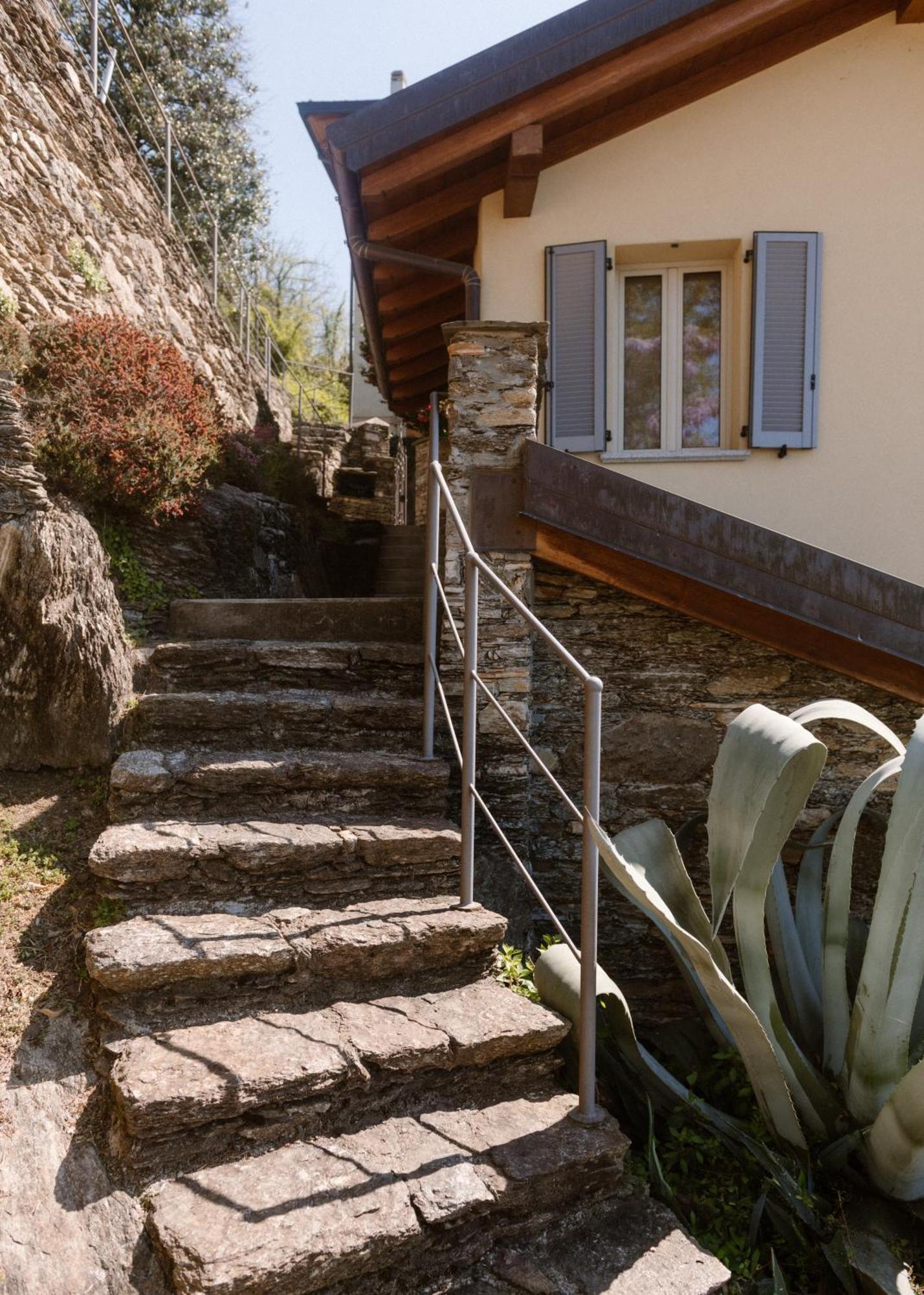 Charming Moment Di Villa Porta - Casa Dolce Luino Ngoại thất bức ảnh